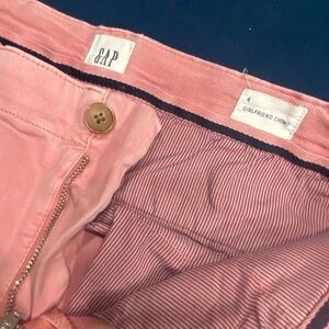 Girlfriend Chino in"coral frost" pink pants by GAP! Unisex but womens sizing💕